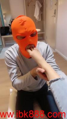 套路直播【梦涵大大】艺校女神耳光/骑马/踩踏/恋足/坐垫 bf23417