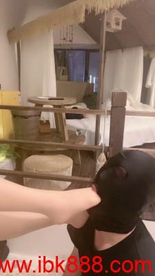 套路直播【领主老大】奴下奴-让闺蜜喝圣水/教她虐狗 bf23379