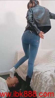 【美娜格格】短靴白袜辱废物狗【双视角版】