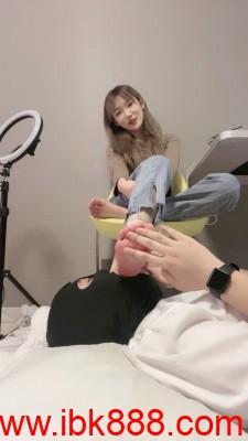 【精神小妹】舔脚专场 bf23525