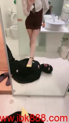 【ccyouer】沉浸式高跟踩踏舔脚 bf23593