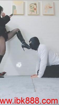 【灵竹】舔素人的脏靴子 bf23516