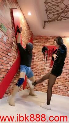 【领主老大】小白鞋黑丝重度提档 bf23562