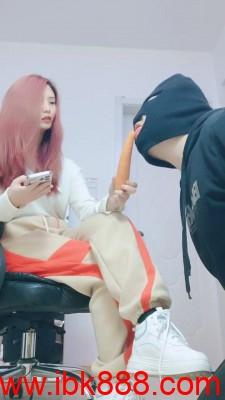 【lisa宝宝】运动女神高帮黑丝调狗 bf23483