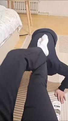 【安可】姐妹花玩弄邻居狗奴【双视角版】 bf23274