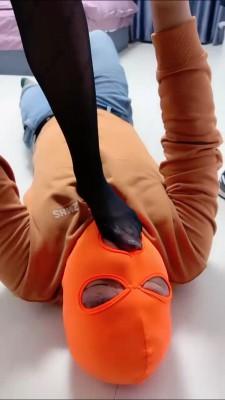 【梦涵小主】刑讯老板逼问解压密码 bf23535