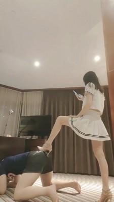 【丫丫】御姐诱惑男友做狗奴 bf23509