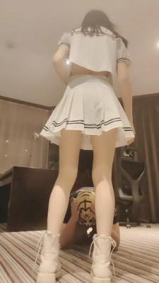 【丫丫】御姐诱惑男友做狗奴 bf23509