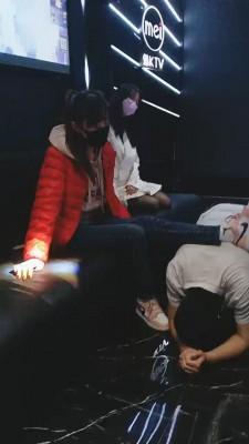 【美娜格格】3素人女王KTv群调群虐 bf23295