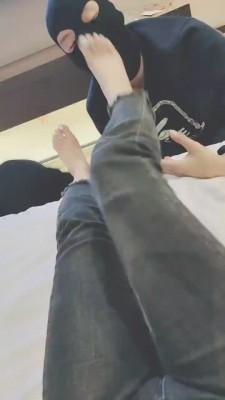 【灵竹】高跟鞋全体重踩踏+圣水 bf23286