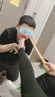 【安安女王】情侣主让绿帽舔脏鞋 bf23346