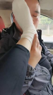 【咩祖】车内长靴强迫舔/闻舔脏汗白袜 bf23341