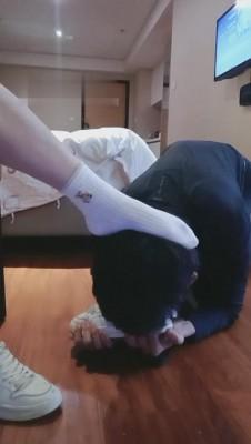 【黛熙】学姐女神的脚下奴【上】 bf10129