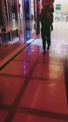 【梦幻大大】和闺蜜ktv玩服务生【双视角版】 bf12185