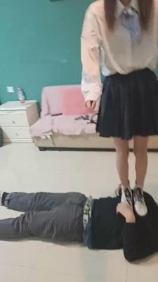 【重庆男神】女主带闺蜜入圈首调【续集】 bf12198