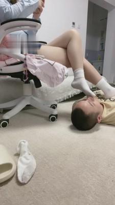 【绵绵S】肉丝/白袜脚踩狗 bf12207