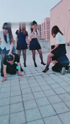 【梦幻大大】精彩-阳台多女王群调/骑马【三视角版】 bf12164