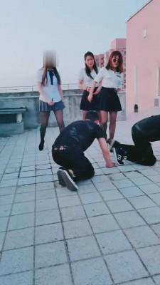 【梦幻大大】精彩-阳台多女王群调/骑马【三视角版】 bf12164