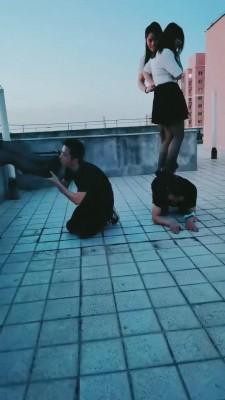 【梦幻大大】精彩-阳台多女王群调/骑马【三视角版】 bf12164