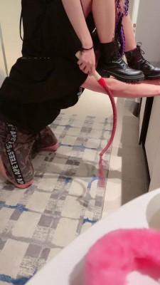 【玖玖】马丁靴少女皮鞭训狗 bf12120