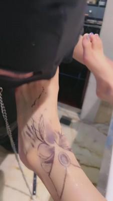 【鑫儿教头】踩踏喂食/圣水/圈养奴 bf12134