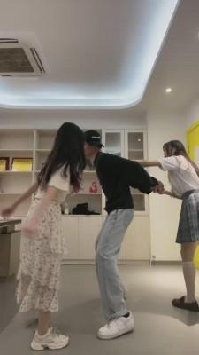 【狗哥】剧情-特工姐妹花缉拿大毒枭 bf12109