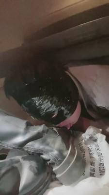 【初见】模特超脏长靴强迫狗舔 bf12033