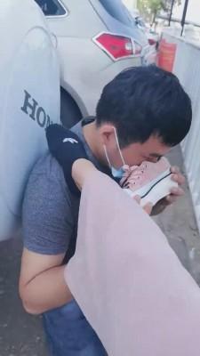 【巴莉女王】假期户外溜贱狗 bf12005