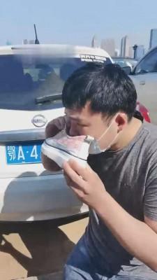 【巴莉女王】假期户外溜贱狗 bf12005