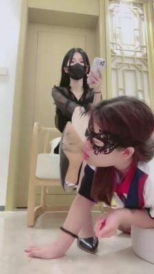 【希希子】超脏高跟鞋底让母畜舔 bf11956