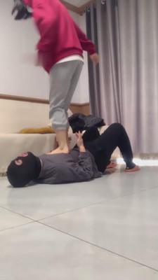 【精神小妹】咖啡店小姐姐自由发泄 bf11928