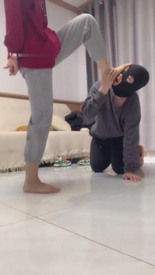 【精神小妹】咖啡店小姐姐自由发泄 bf11928