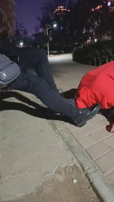 【平凡】户外遛狗当众羞辱 bf11970