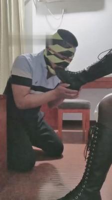 【冷酷爷】长靴黑丝蹂躏狗 bf11898