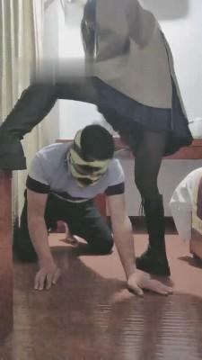 【冷酷爷】长靴黑丝蹂躏狗 bf11898