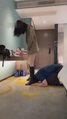 【万一情侣】长靴野蛮女友虐绿帽狗 bf11943