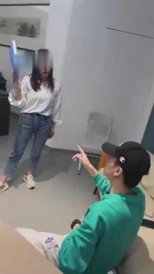 【狗哥】开发美丽艺校女神做狗 bf11863