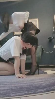 【00后十言】开发素人闺蜜做狗【完整版】 bf11847