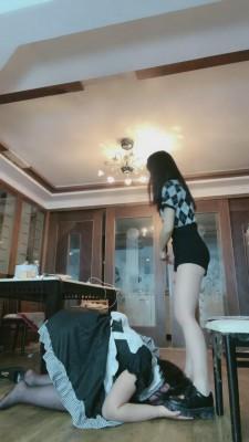 【月影儿】仆人不好工作被富家女惩罚 bf11872