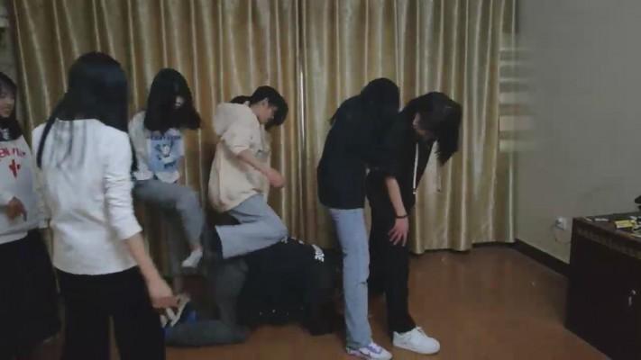 【最抗揍S】精神小妹群殴专场 bf11846