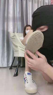 【linda】肉丝+脏鞋玩狗 bf11779