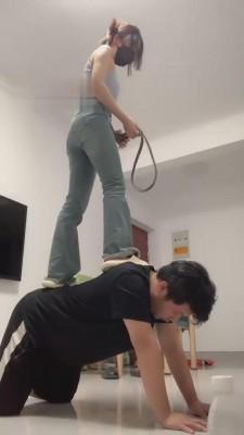 【宝爷】御姐居家蹂躏圈养奴 bf11788