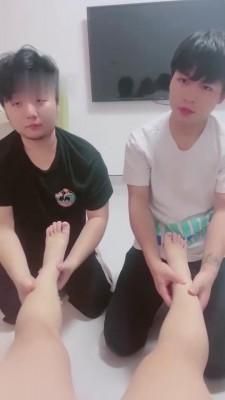 【希希子情侣M】双狗争宠舔脚专场 bf11830