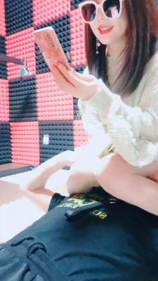 【睸娘】极度羞辱/舔各种高跟鞋 bf11795