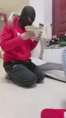 【初见】健身后男友清理脏鞋 bf11791