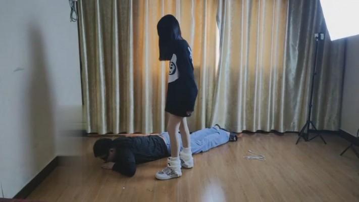 【最抗揍M】开发两学生素人暴虐 bf10186