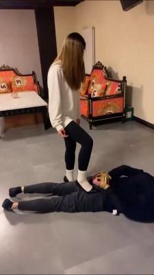 【星染】精神小妹反绑奴隶狠虐 bf23108