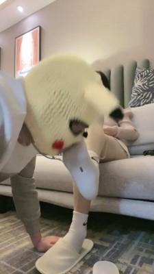 【漫漫】长靴棉袜脚下贱奴 bf23077