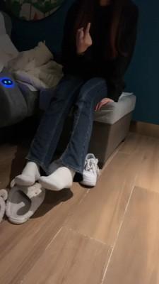 【橘子没熟】闺蜜害羞跪着犯贱 bf23079