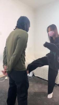 【星探】素人幼师带妈妈玩狗 bf23102